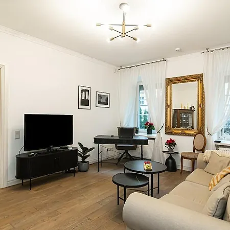 Old Town On Quiet Private Street Appartement