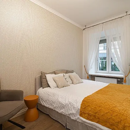 Old Town On Quiet Private Street Vilnius